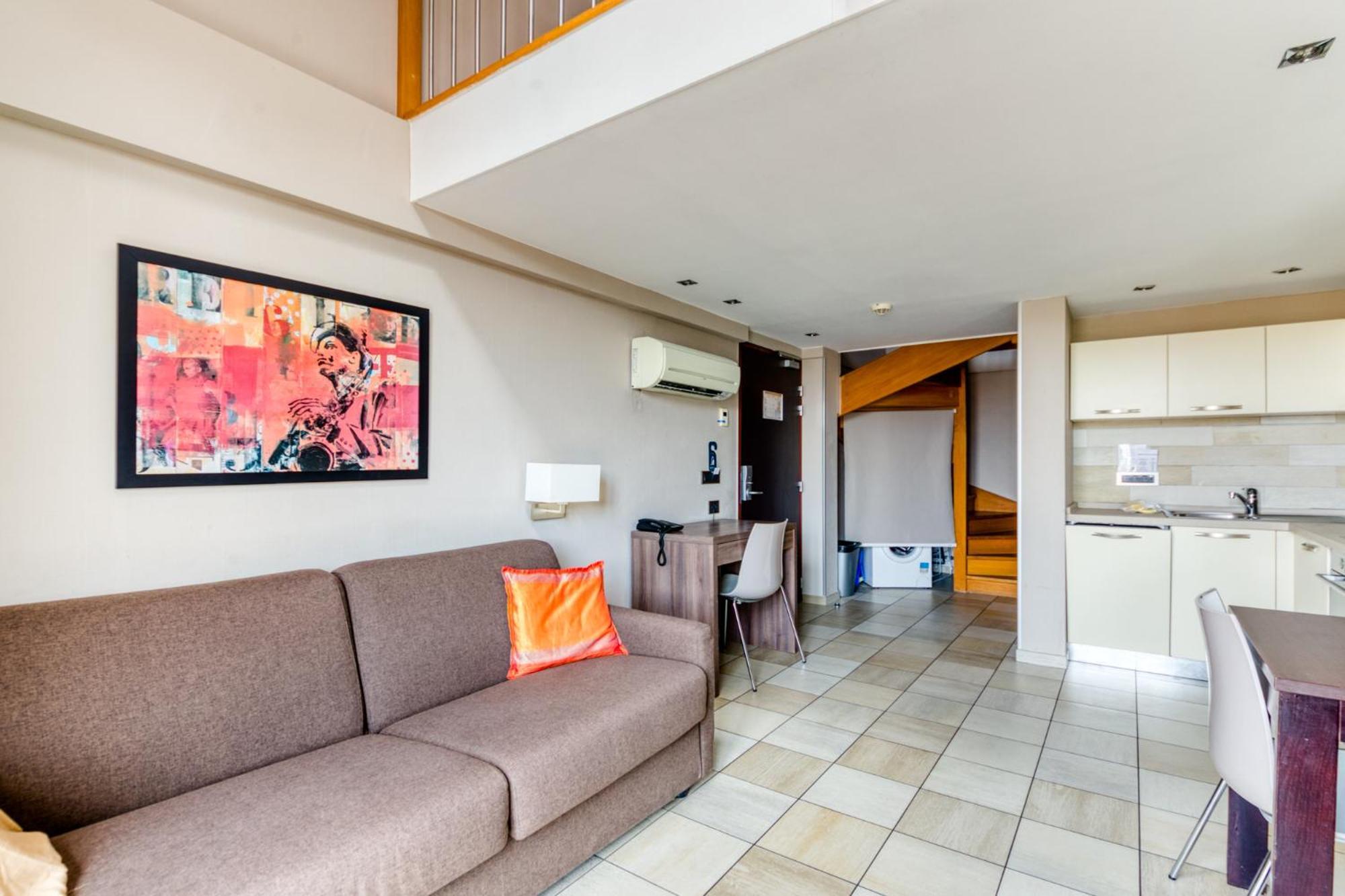 Hotel D'elsa Juan-les-Pins