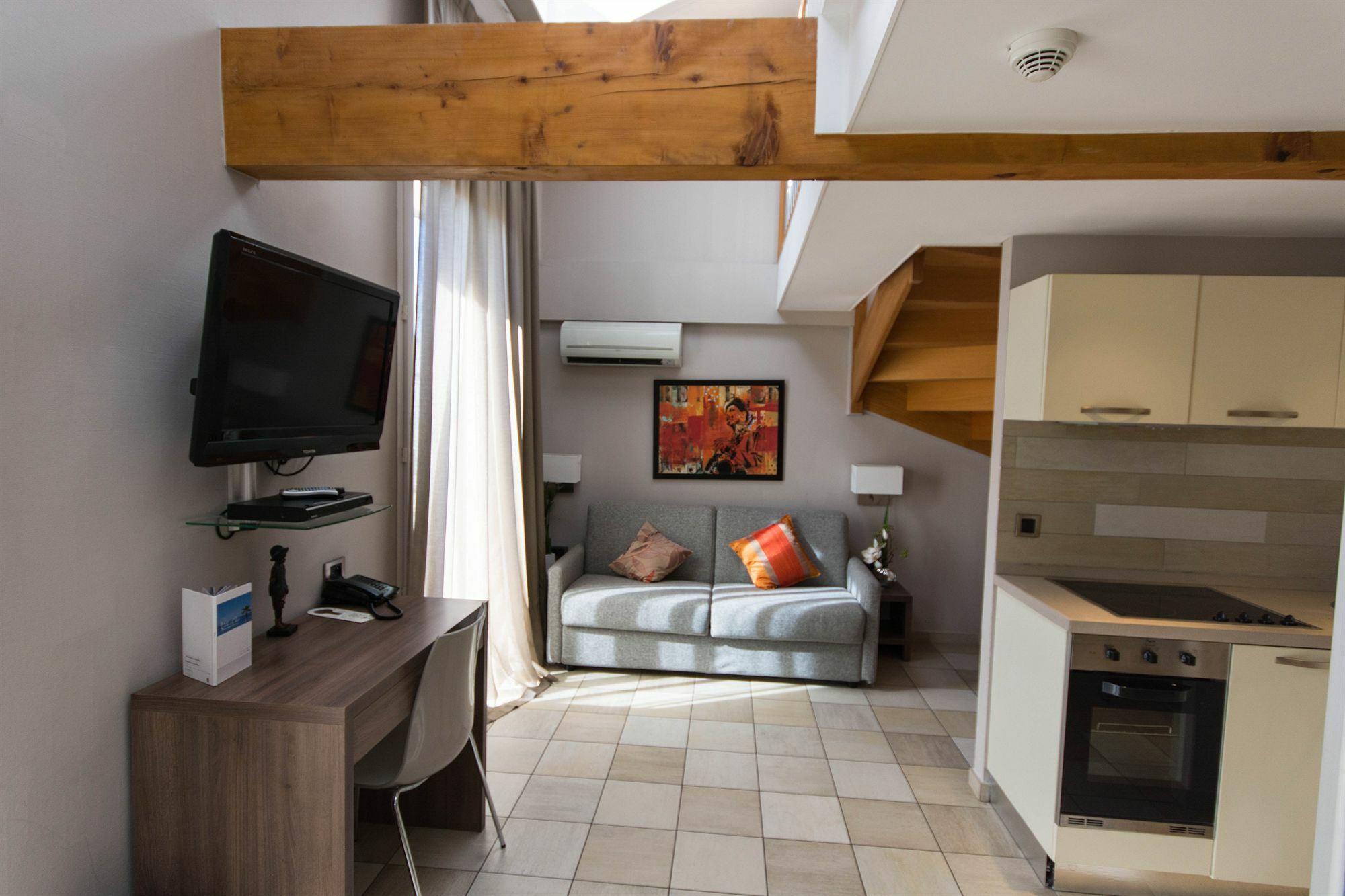 D'elsa Hotel
